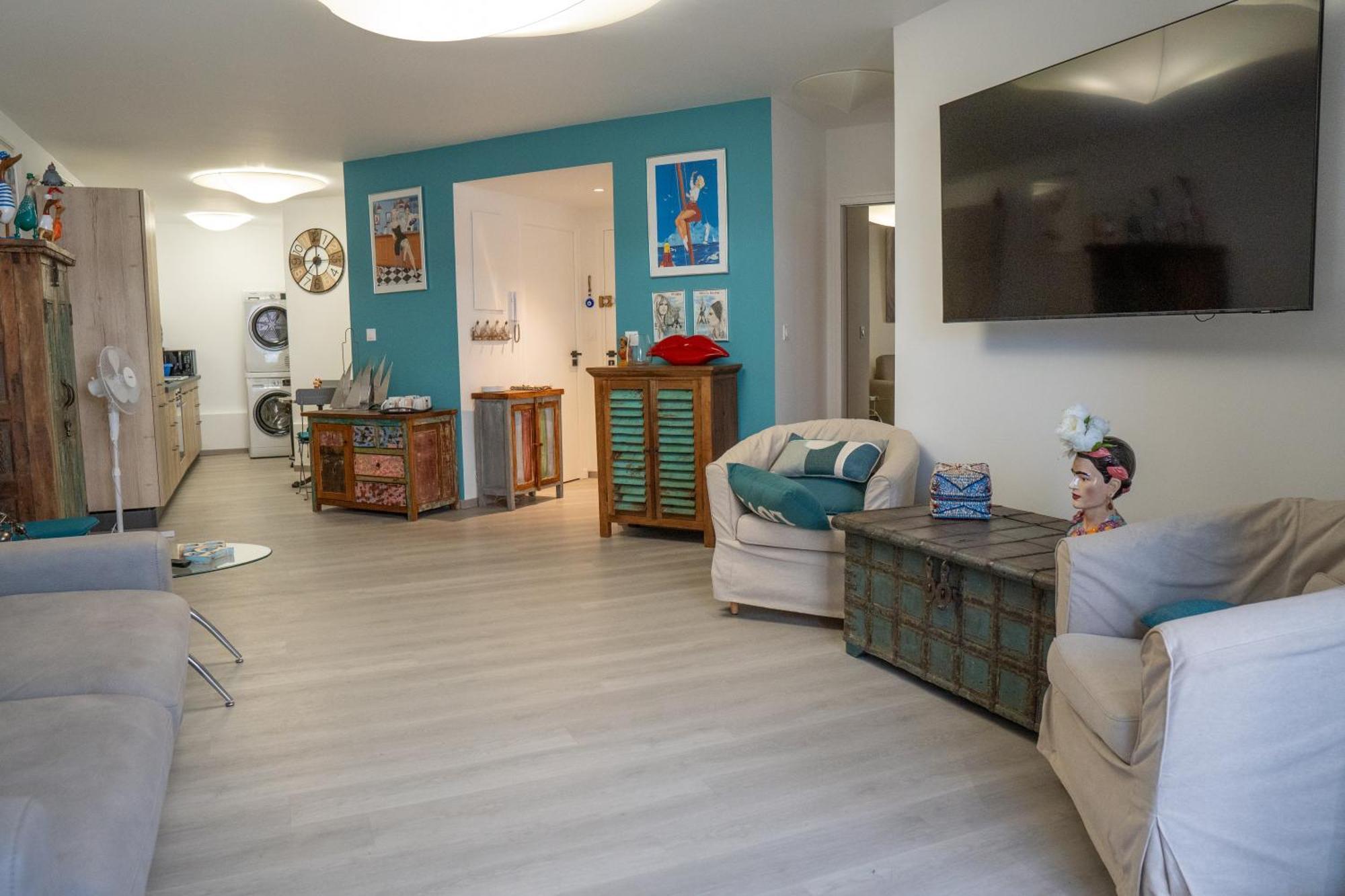 T2! 3 Ou 4 Personnes Centre Ville Neuf Avec Garage Sanary-sur-Mer Exteriör bild
