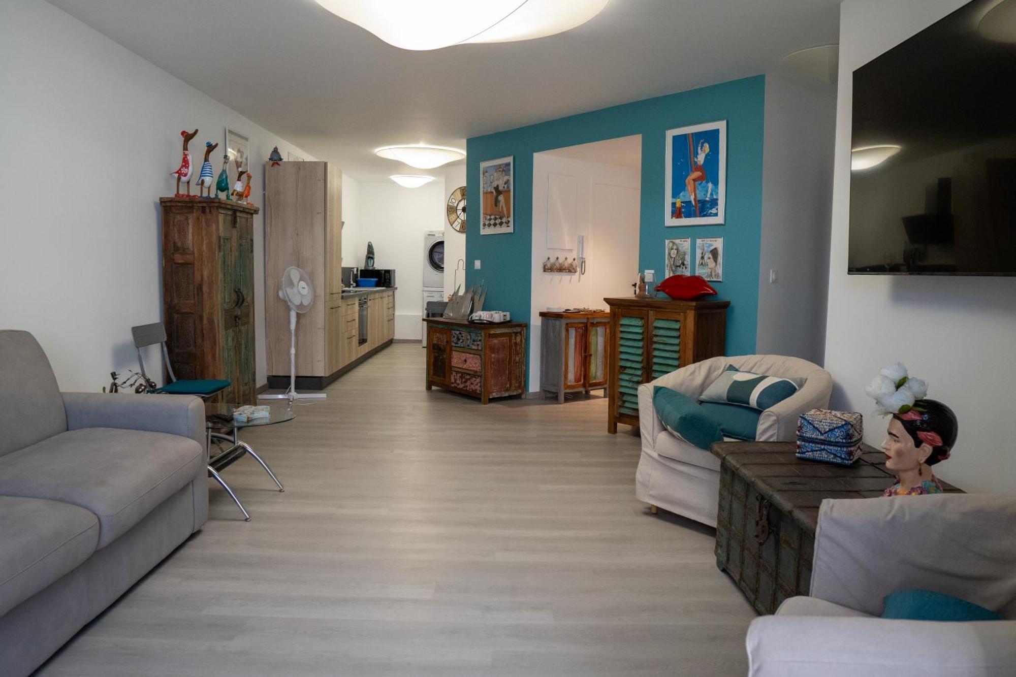 T2! 3 Ou 4 Personnes Centre Ville Neuf Avec Garage Sanary-sur-Mer Exteriör bild